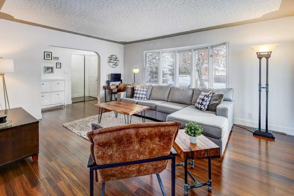 2603 38 Street SW, Calgary — photo 5 of 43