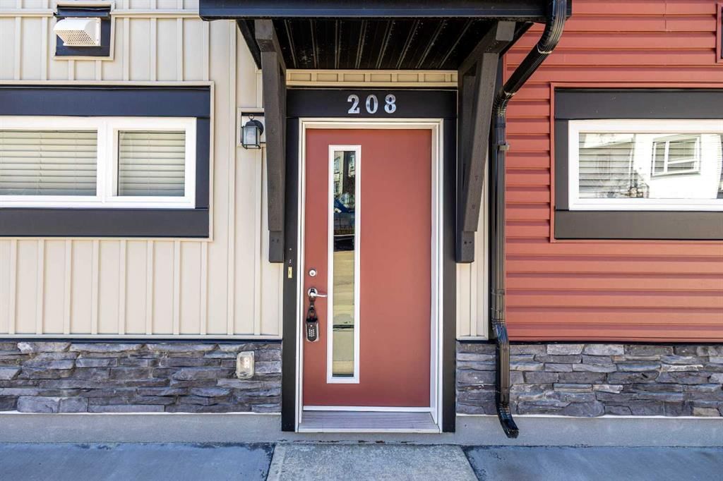 208, 11 Evanscrest Mews NW, Calgary — photo 3 of 41