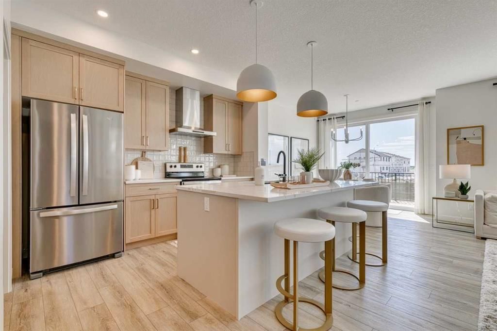 27 Amblefield Common NW, Calgary — photo 5 of 24