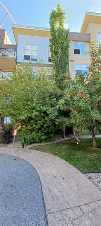 201, 88 ARBOUR LAKE Road NW, Calgary — photo 3 of 46