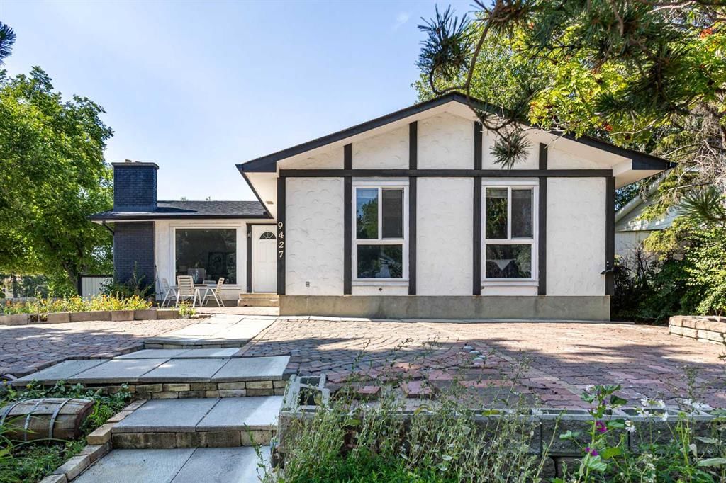 9427 Palliser Place SW, Calgary — main listing photo