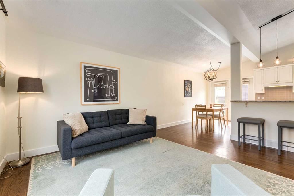 503 Athlone Road SE, Calgary — photo 4 of 40