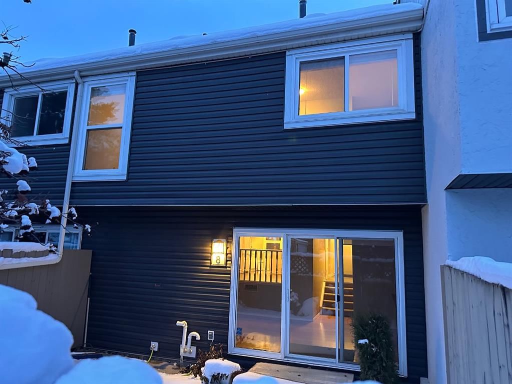 8, 11407 Braniff Road SW, Calgary — photo 2 of 50