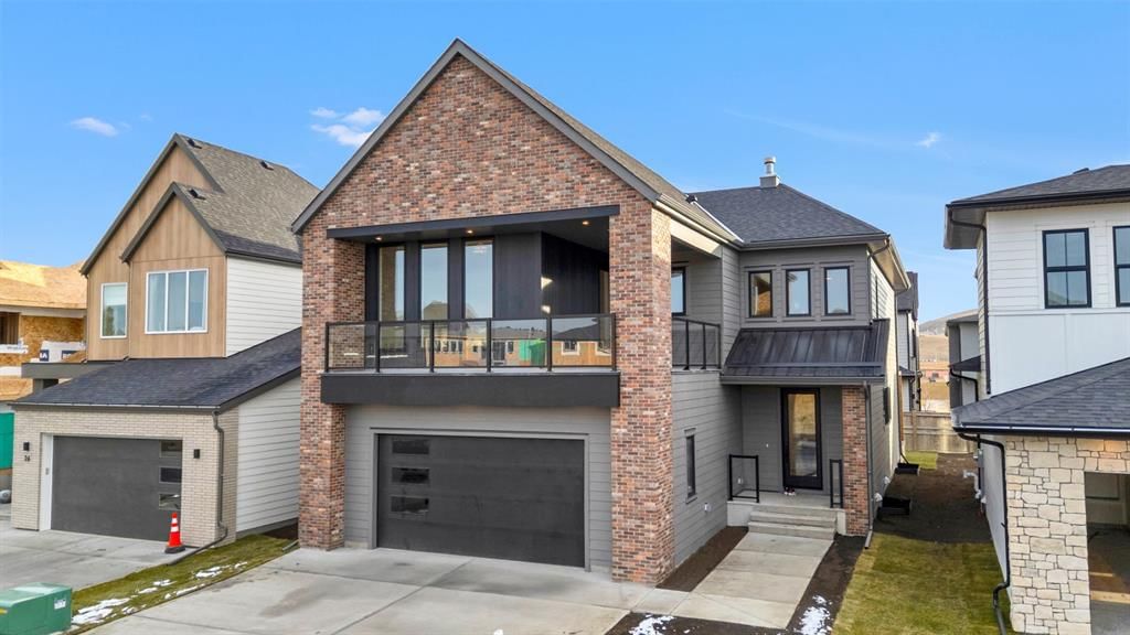 30 Greenwich Row NW, Calgary — photo 2 of 50