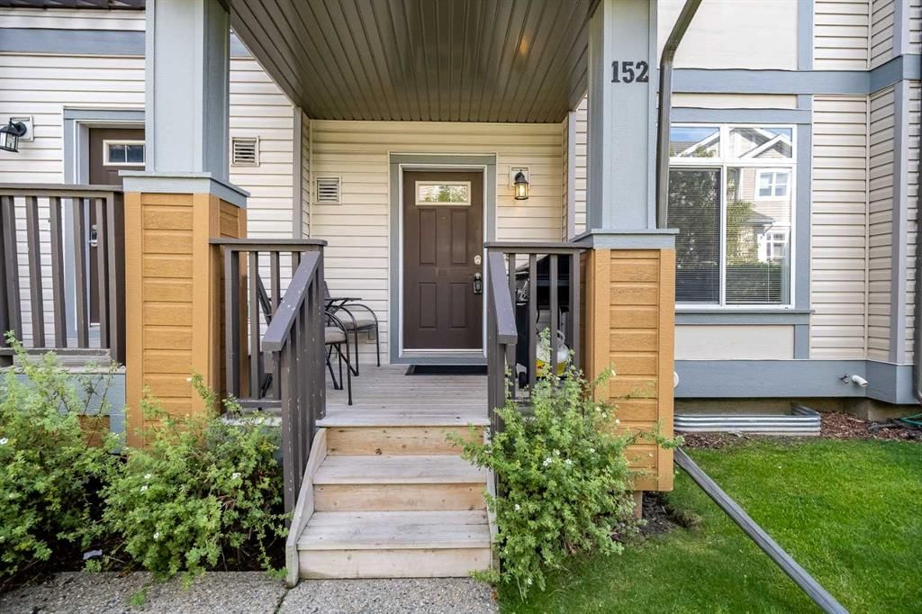 152, 300 Evanscreek Court NW, Calgary — main listing photo