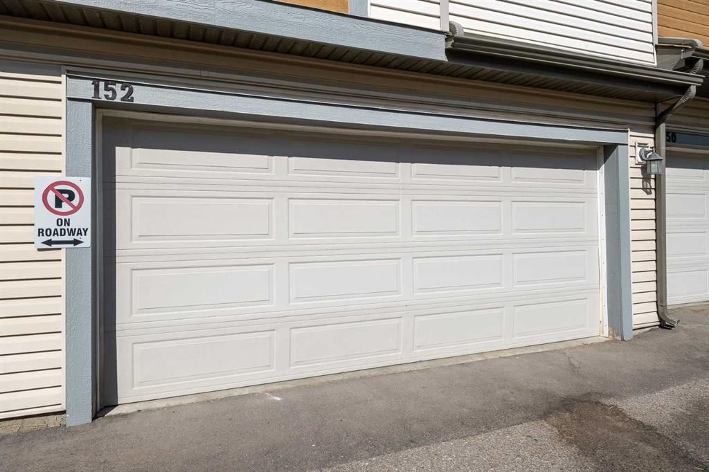 152, 300 Evanscreek Court NW, Calgary — photo 2 of 48