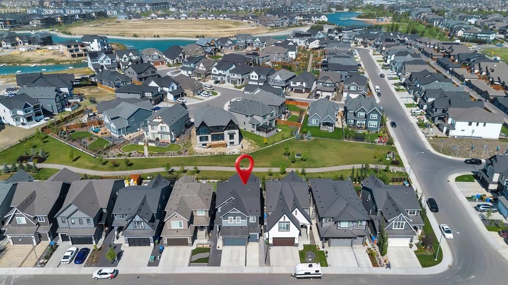252 Marina Grove SE, Calgary — photo 3 of 50