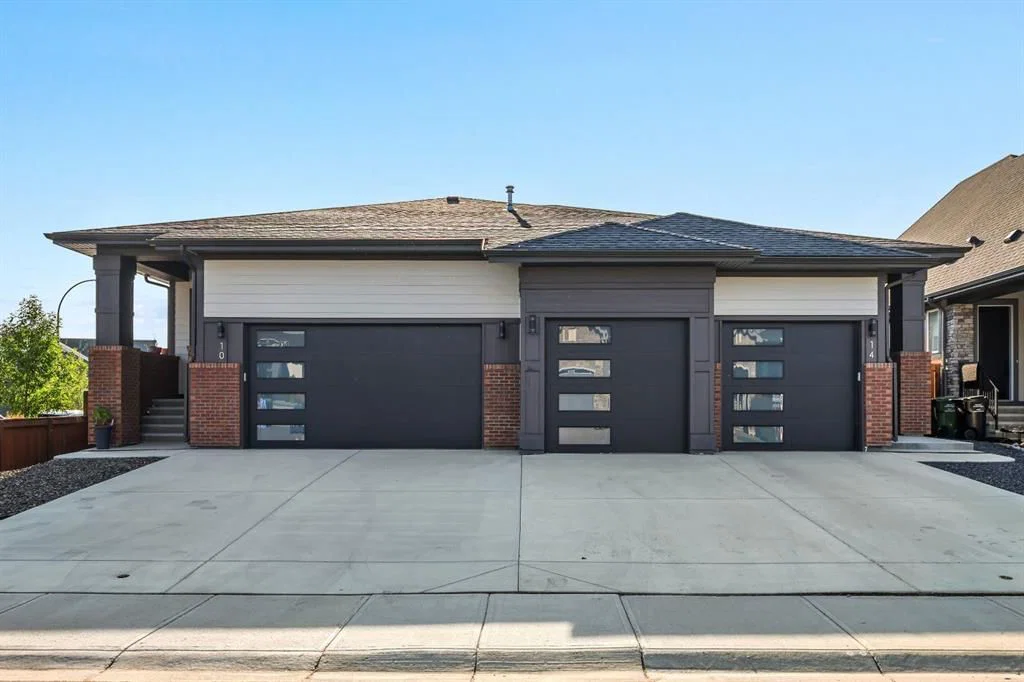 10 Cranbrook Common SE, Calgary — photo 2 of 44