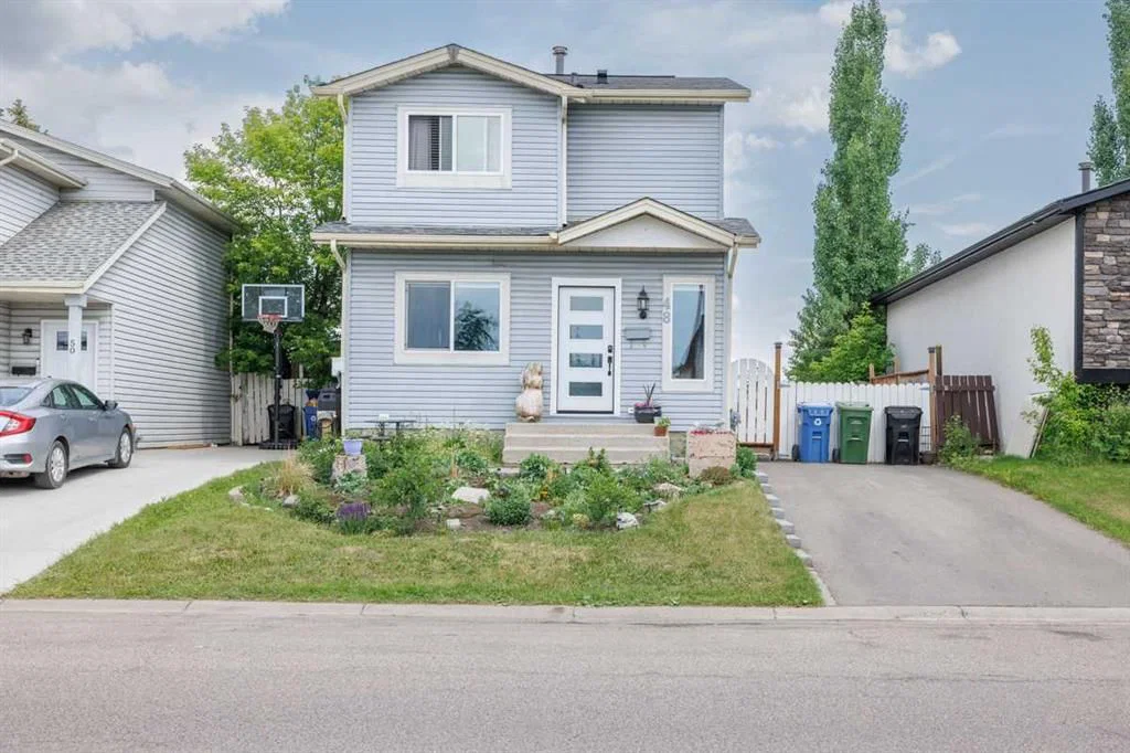 48 Aberdare Way NE, Calgary — photo 3 of 31