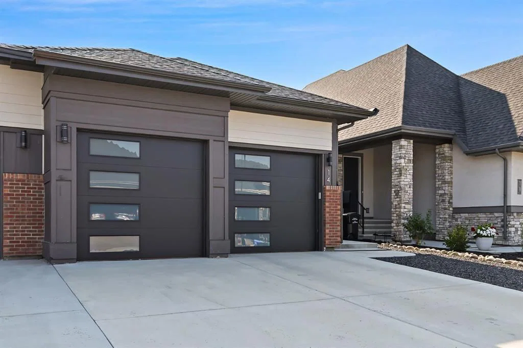 14 Cranbrook Common SE, Calgary — photo 2 of 47