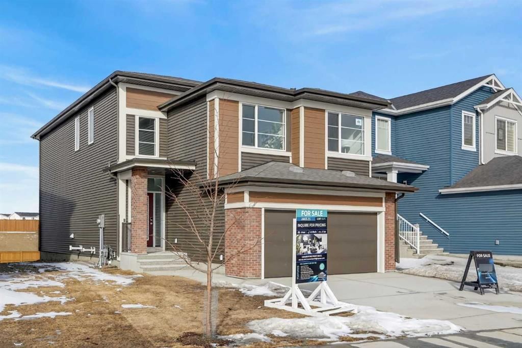 409 Corner Glen Way NE, Calgary — main listing photo