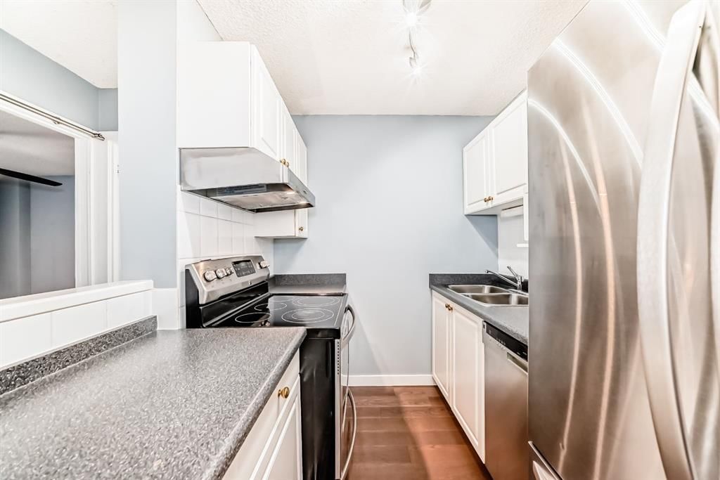 401, 317 14 Avenue SW, Calgary — photo 5 of 26