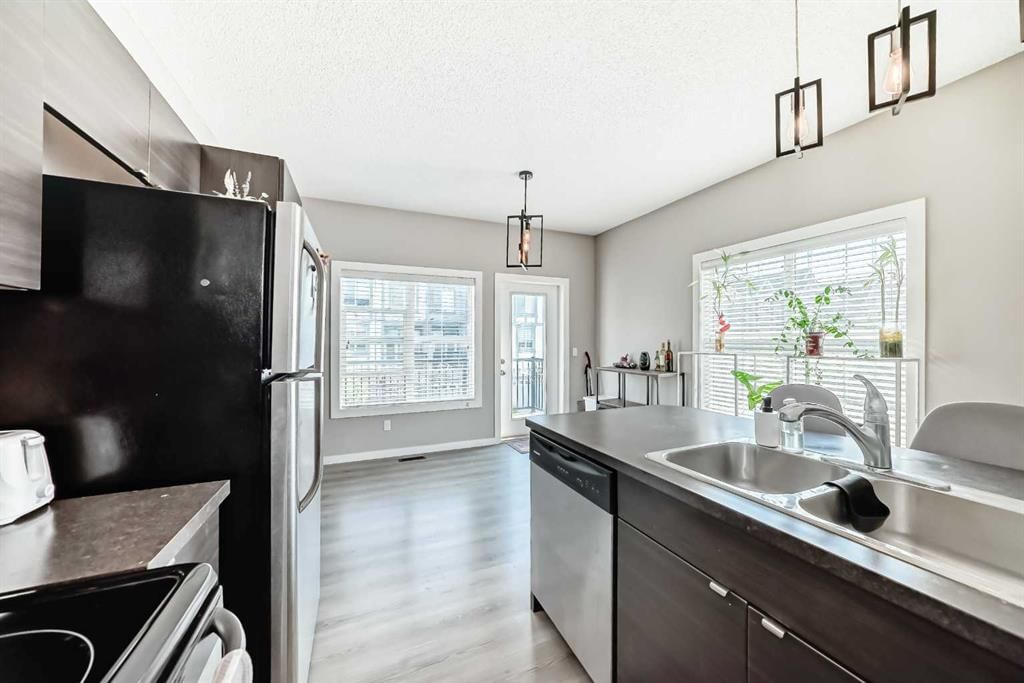453, 130 New Brighton Way SE, Calgary — photo 4 of 27