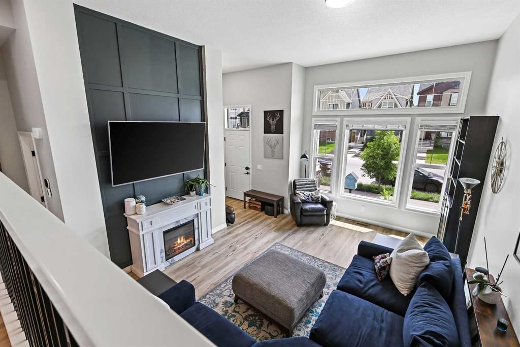 554 Masters Road SE, Calgary — photo 4 of 50