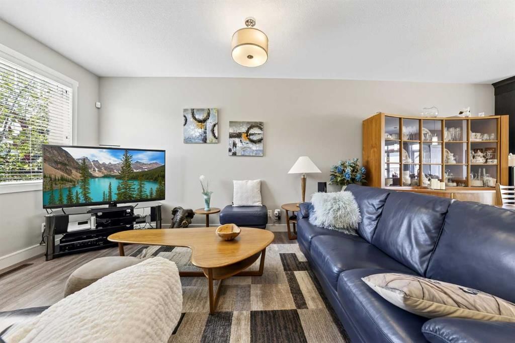 523 Evanston Manor NW, Calgary — photo 3 of 35