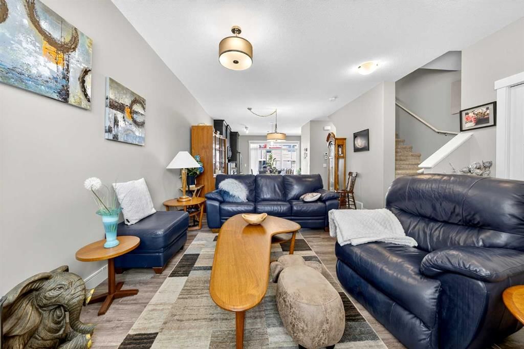 523 Evanston Manor NW, Calgary — photo 5 of 35