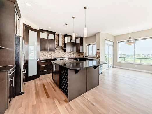 233 Pantego Road NW, Calgary — photo 4 of 50