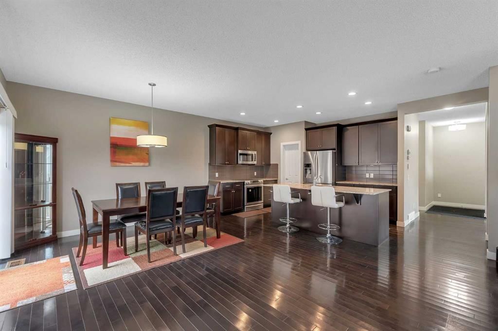 56 Cranarch Manor SE, Calgary — photo 4 of 30