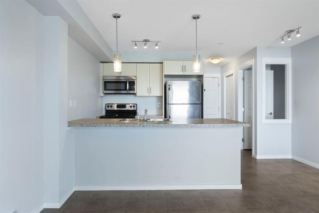 3303, 279 Copperpond Common SE, Calgary — photo 4 of 36