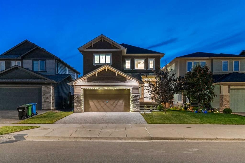 562 Silverado Boulevard SW, Calgary — main listing photo