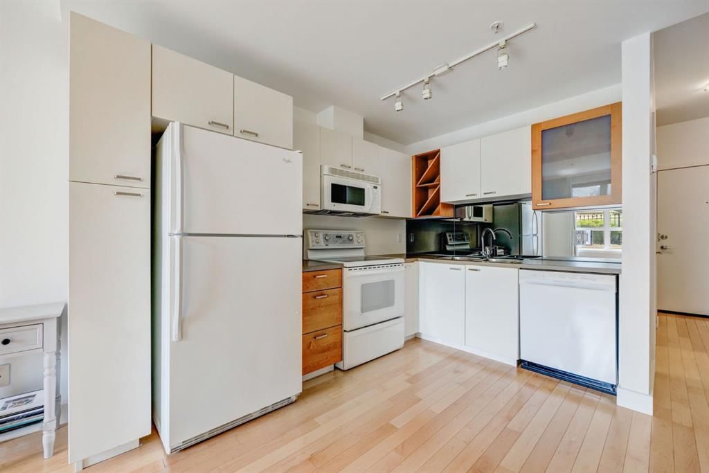 150, 315 24 Avenue SW, Calgary — photo 5 of 27