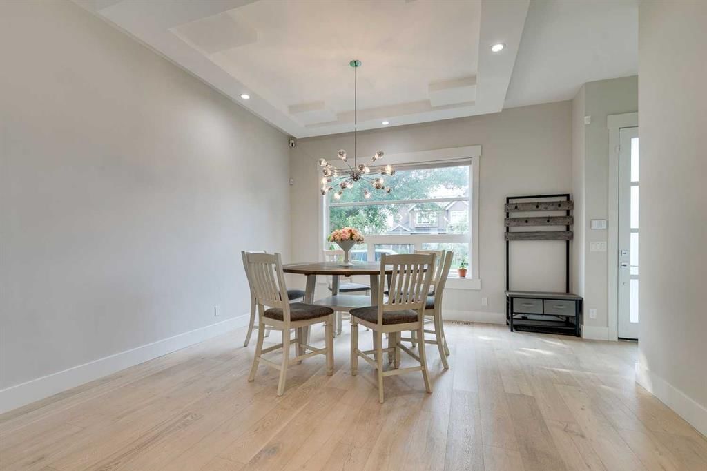 2420 27 Avenue NW, Calgary — photo 5 of 48