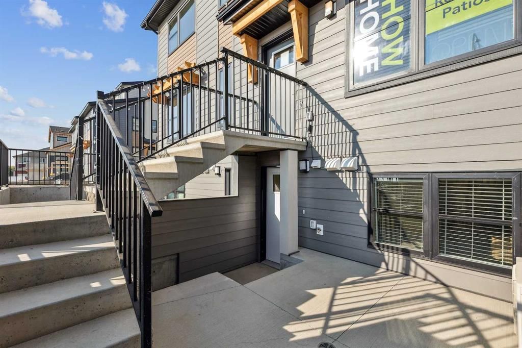 105, 135 Mahogany Parade SE, Calgary — photo 2 of 32