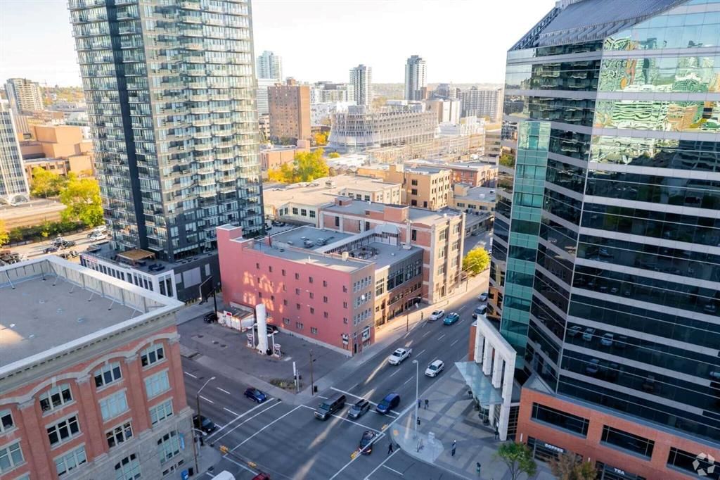 206 11 Avenue SE, Calgary — photo 2 of 4