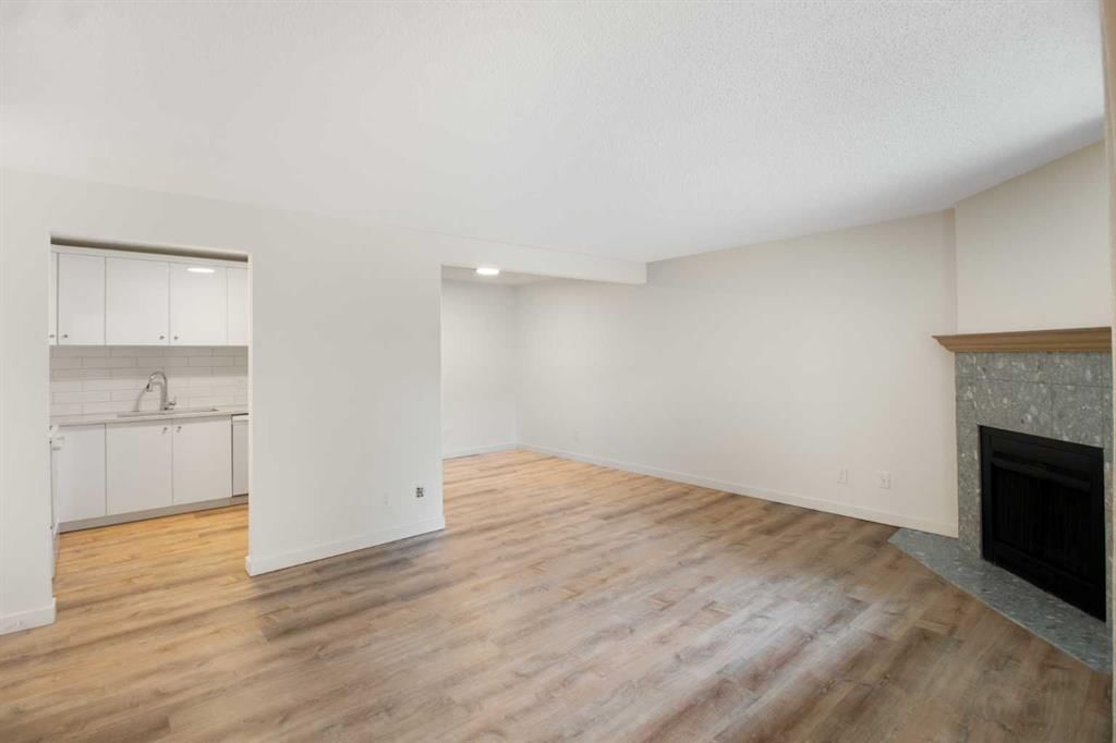 11612 Oakfield Drive SW, Calgary — photo 4 of 21