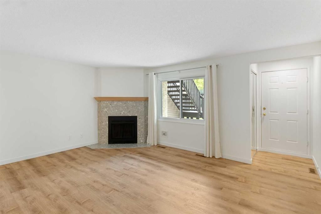 11612 Oakfield Drive SW, Calgary — photo 5 of 21