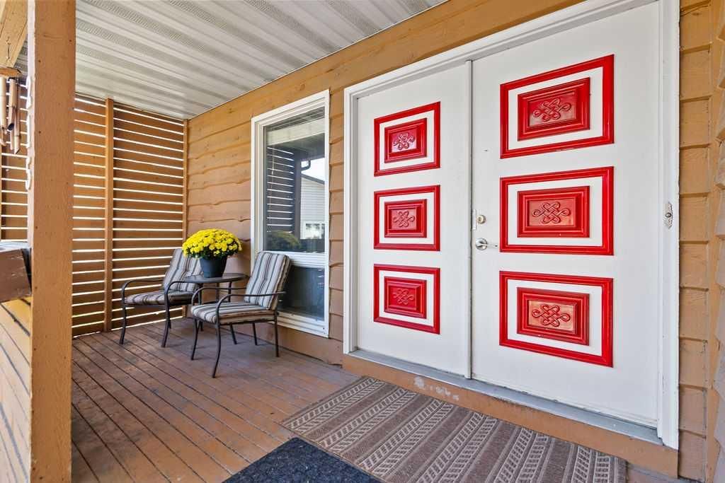 215 Ranchview Court NW, Calgary — photo 4 of 45