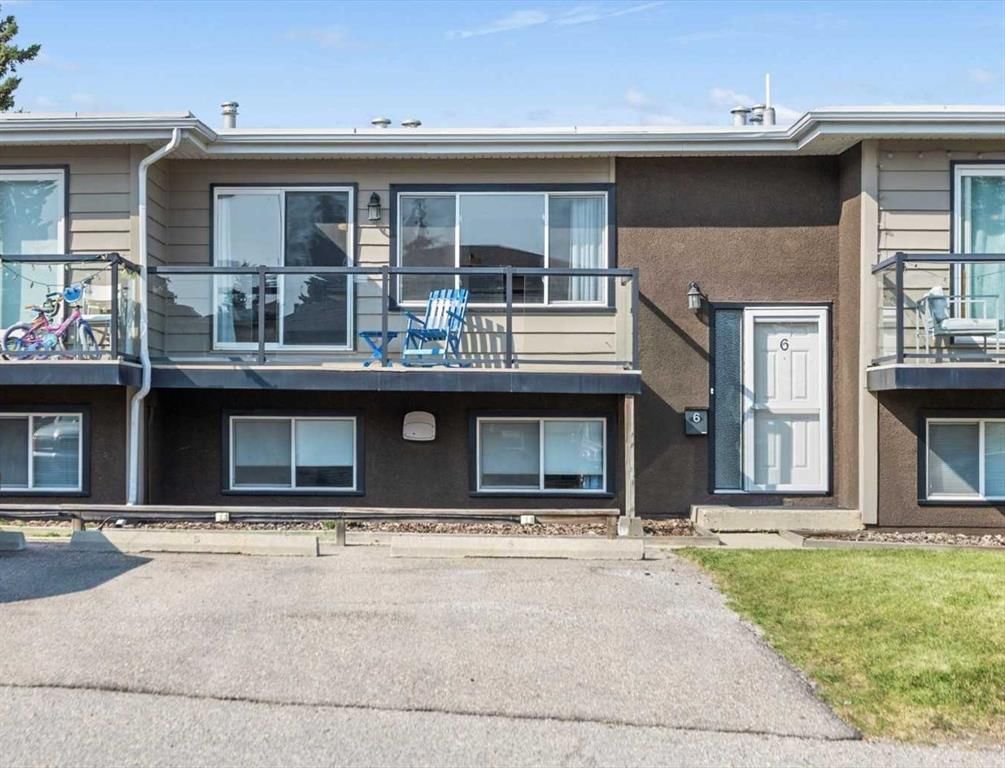 6, 103 Huntington Park Green NW, Calgary — main listing photo