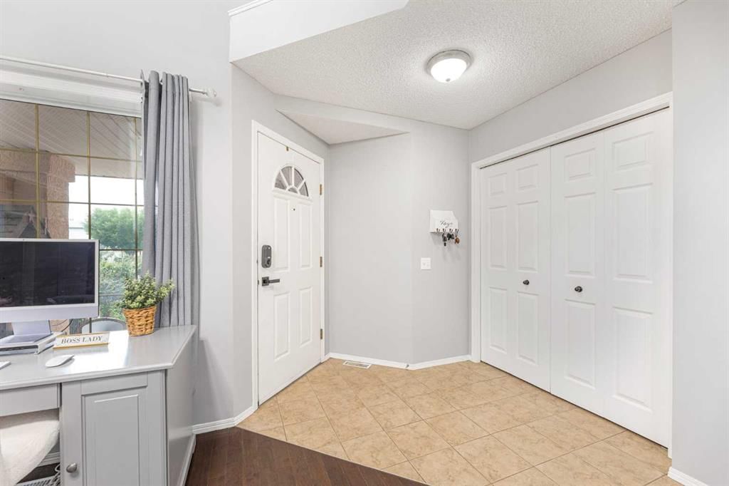 86 Tuscany Ridge View NW, Calgary — photo 4 of 42