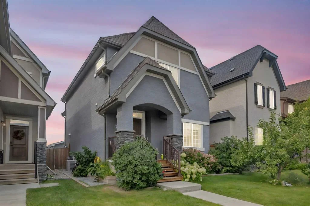 13 Marquis Link SE, Calgary — main listing photo
