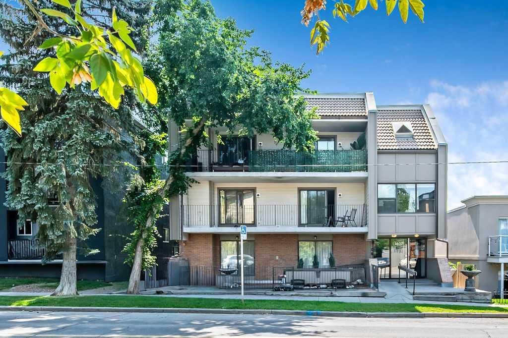 7, 1607 26 Avenue SW, Calgary — main listing photo