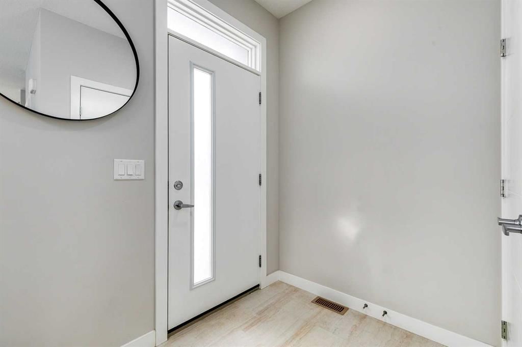 805 Sage Meadows Gardens NW, Calgary — photo 4 of 42