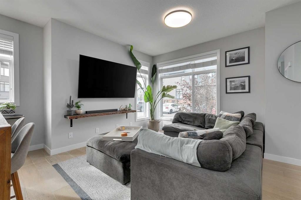 805 Sage Meadows Gardens NW, Calgary — photo 5 of 42