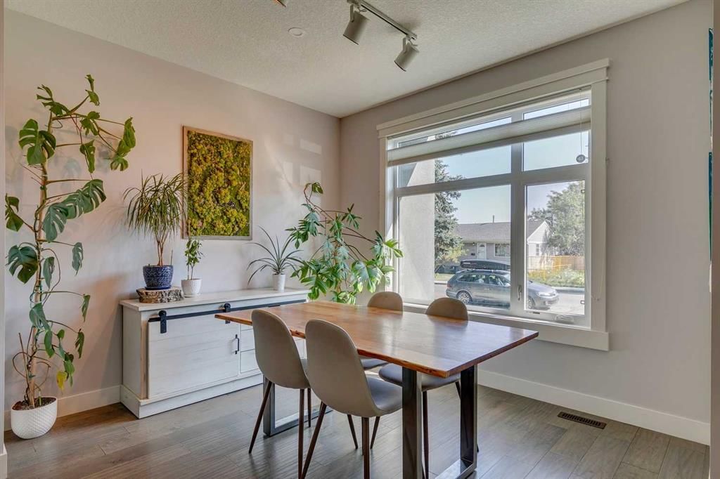 4017 1 Street NW, Calgary — photo 4 of 41