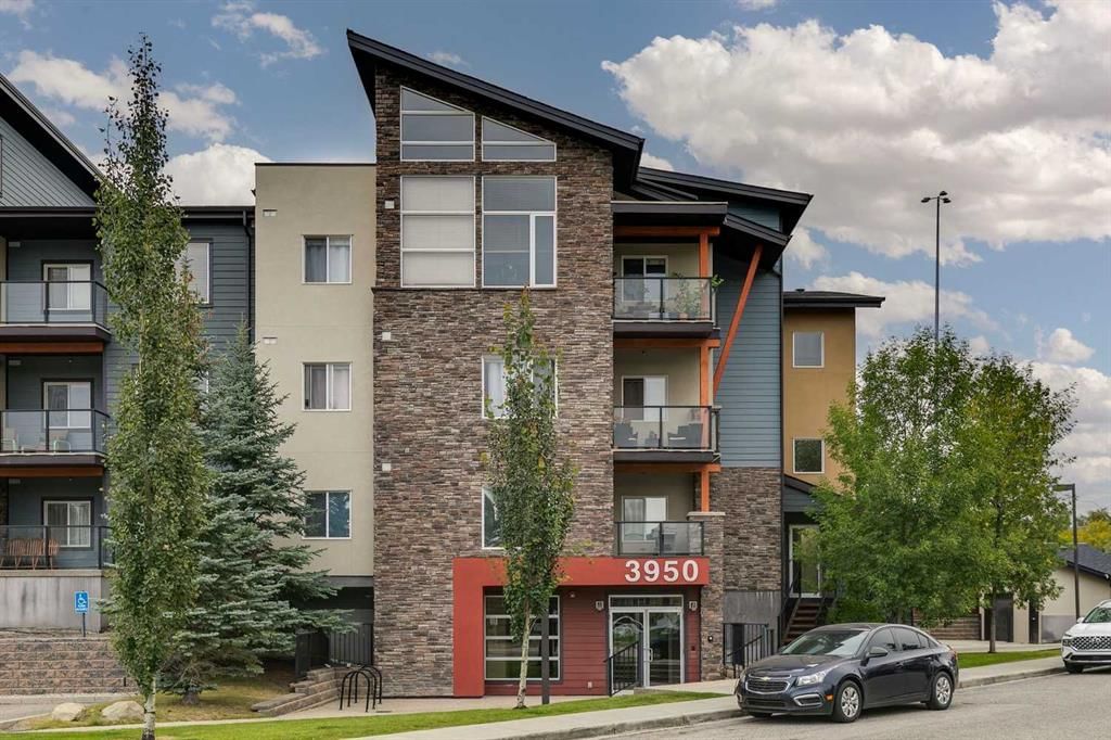 305, 3950 46 Avenue NW, Calgary — photo 2 of 20