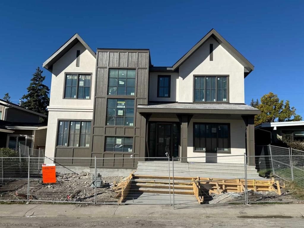 5711 Lawson Place SW, Calgary — photo 2 of 27