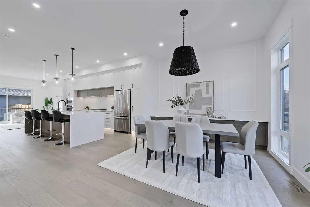 2713 Cochrane Road NW, Calgary — photo 3 of 48