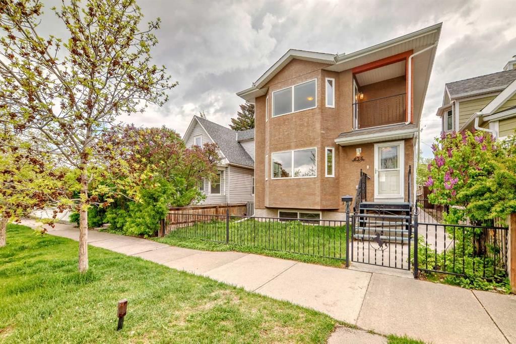 426 7A Street NE, Calgary — photo 2 of 50