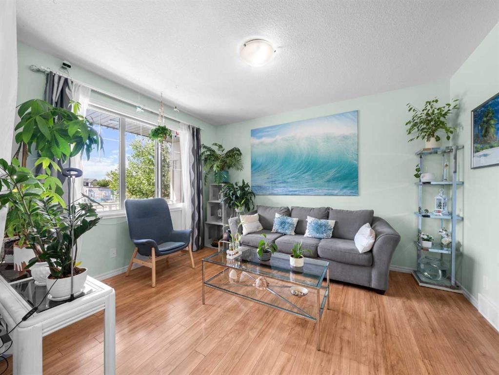 1585 Legacy Circle SE, Calgary — photo 3 of 44