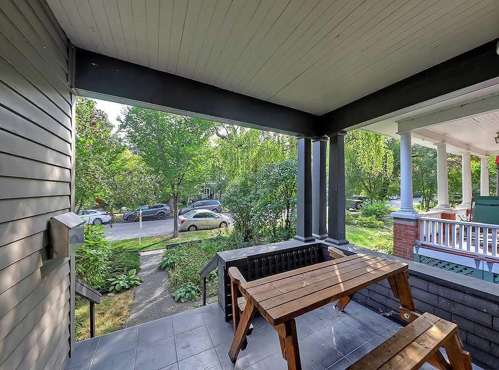 2109 14A Street SW, Calgary — photo 2 of 47
