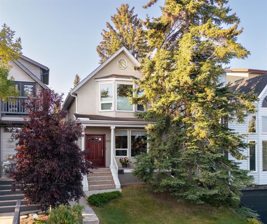 2023 21 Avenue SW, Calgary — main listing photo