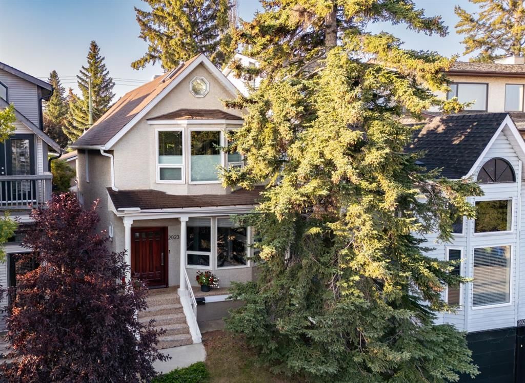 2023 21 Avenue SW, Calgary — photo 4 of 42