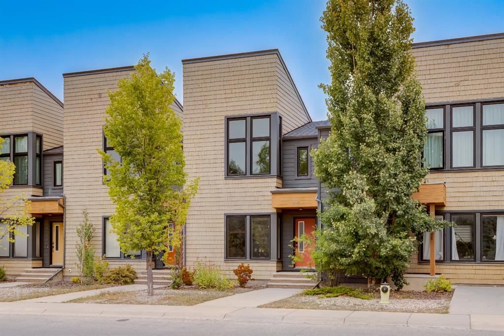204 Walden Drive SE, Calgary — main listing photo