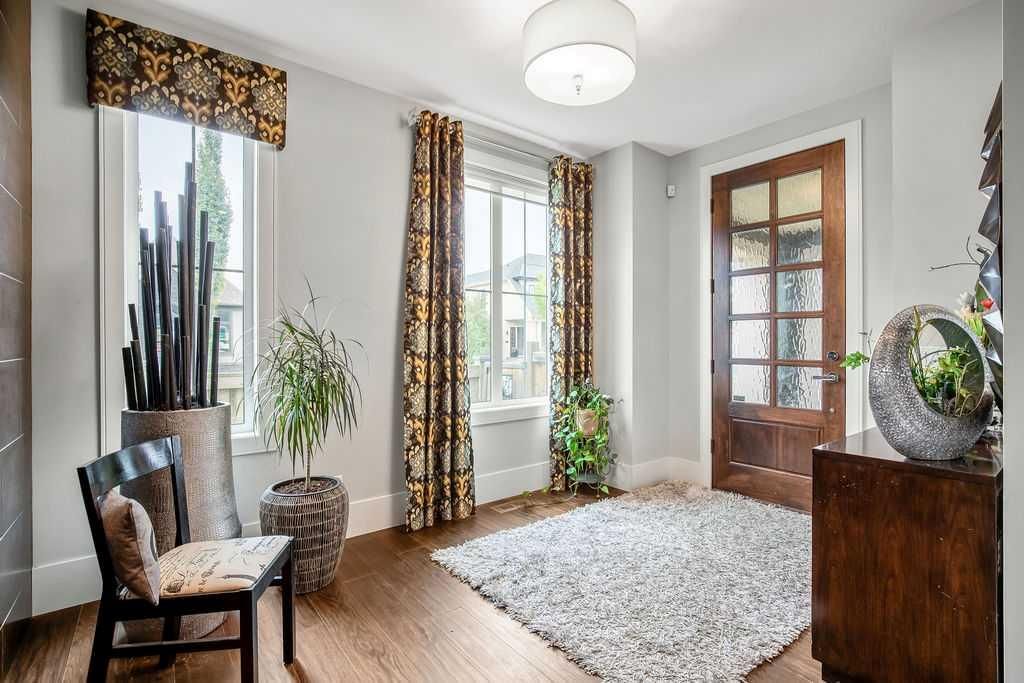 157 Mahogany Place SE, Calgary — photo 3 of 49