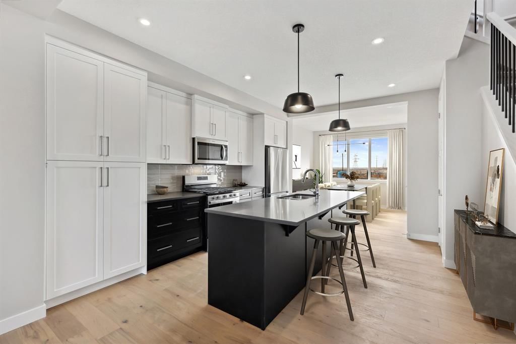 77 Sora Gate SE, Calgary — main listing photo