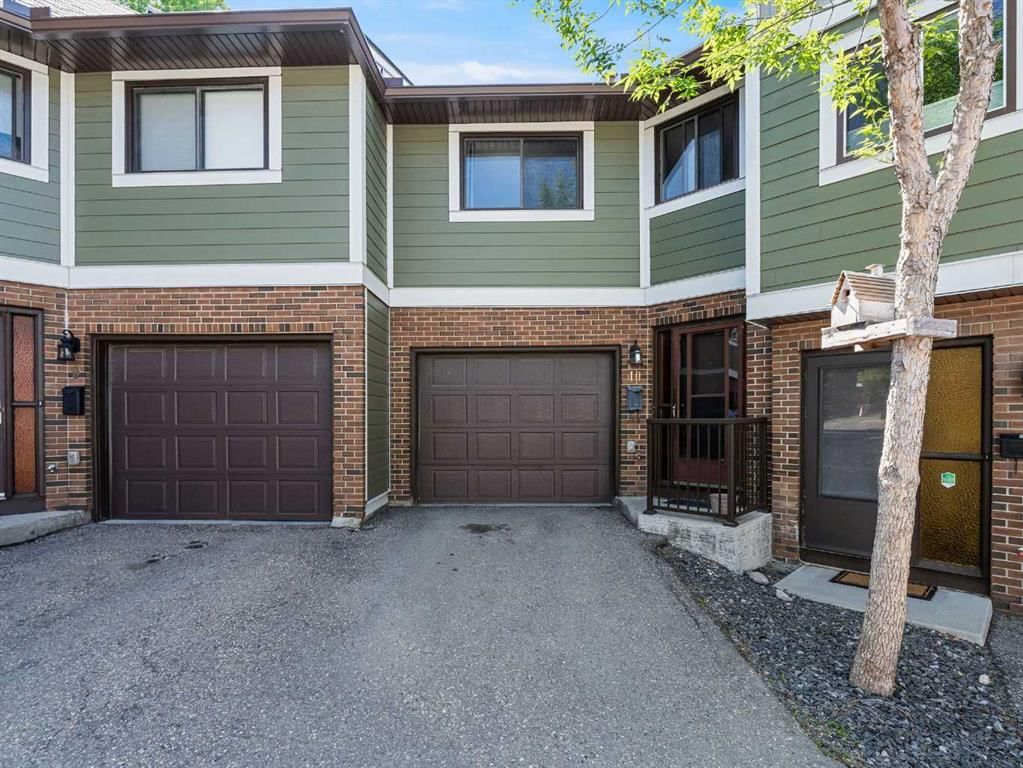 10, 8533 Silver Springs Road NW, Calgary — photo 2 of 31